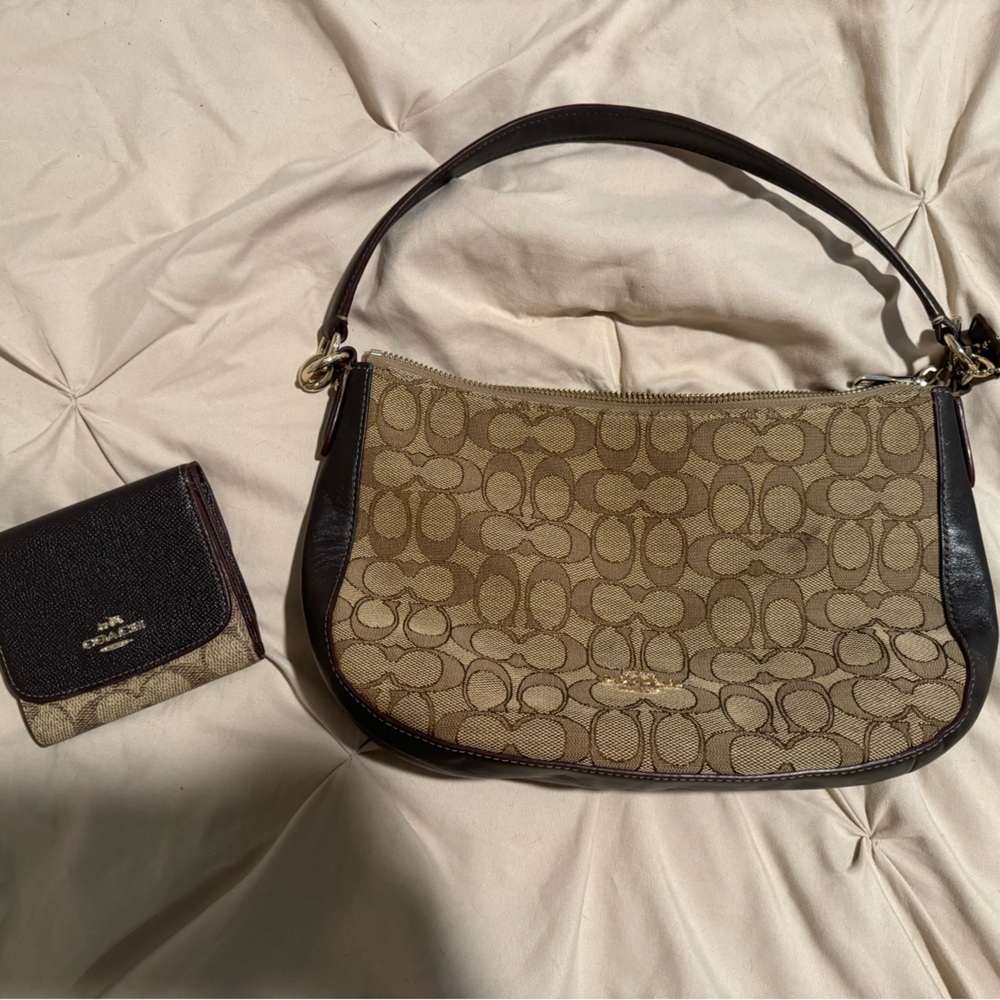 Vintage coach monogram purse